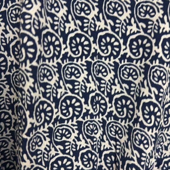 NWT Talbots Navy White Print 3/4 Sleeves Wrap Blouse size S Business Casual - Picture 4 of 9